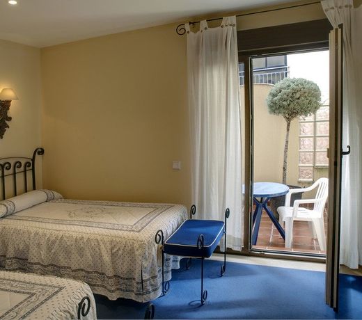 Hotel Arco San Vicente
