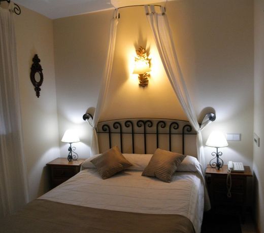 Hotel Arco San Vicente