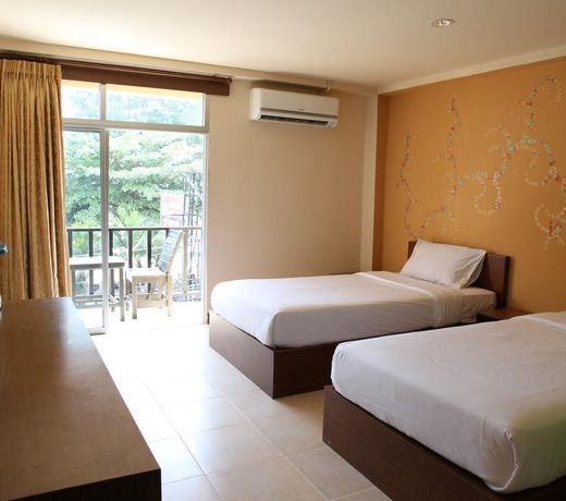 Opal House Hotel & Restaurant