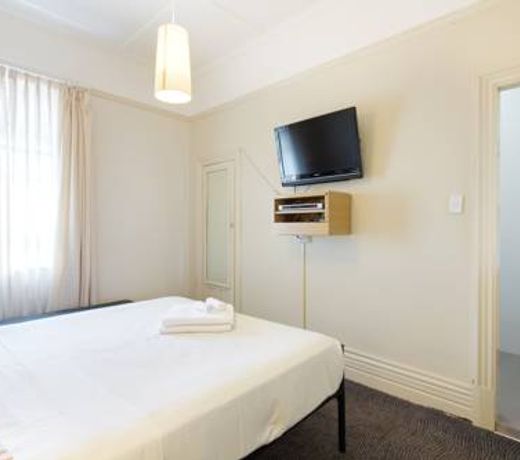 Neutral Bay Lodge