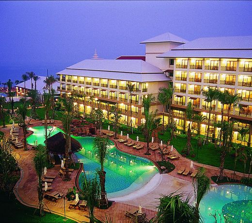 Ravindra Beach Resort & Spa - SHA Extra Plus