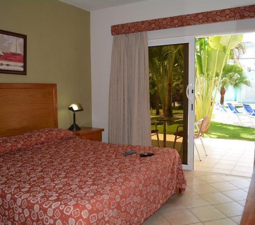 New Garden Hotel