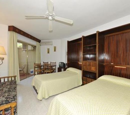Apartamentos Chinasol