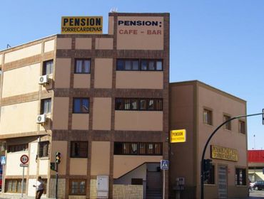 เกสต์เฮ้าส์ Pension Cafe Bar Torrecardenas