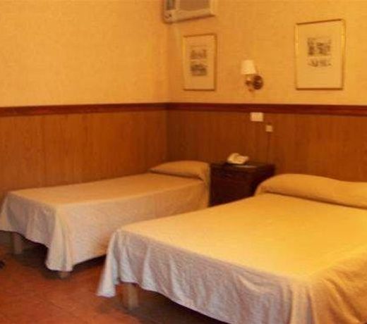 Cordoba Yolanda Hotel