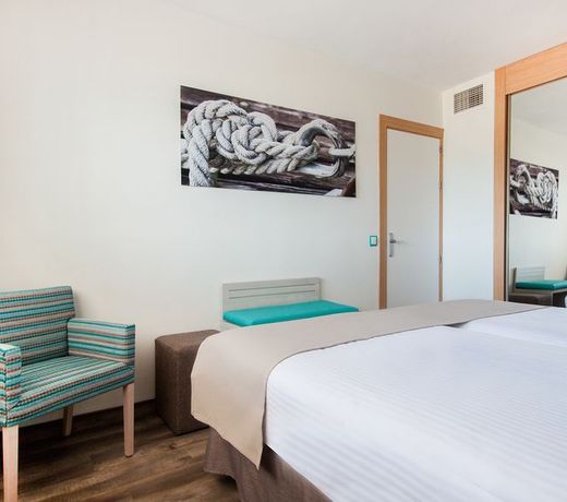 Apartamentos Vistasol