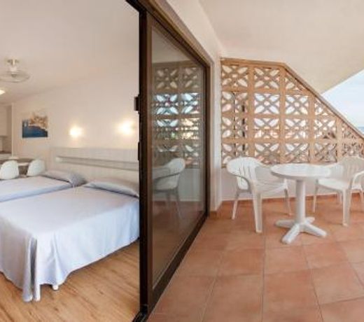 Apartamentos Sol y Vera
