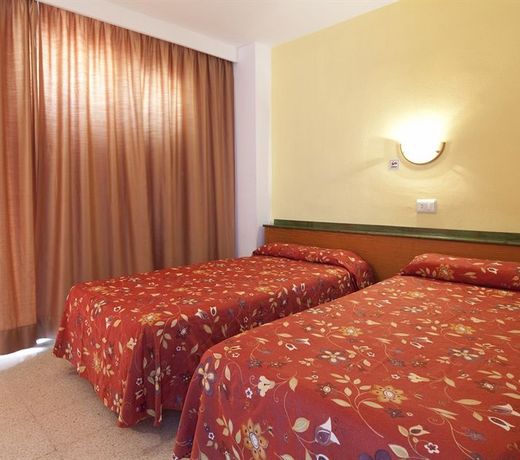 Apartamentos Sol y Vera