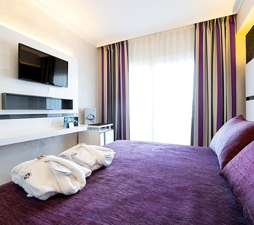 Salles Hotels Marina Portals