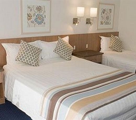 Swan Hill Resort