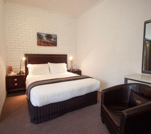 Sun Centre Motel