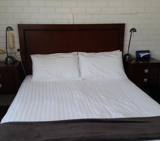 Sun Centre Motel