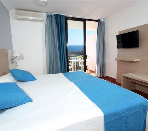 Hotel New FolÃ­as