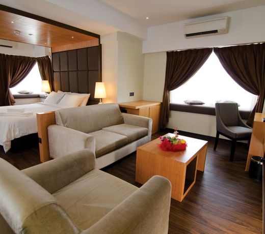 C'haya Hotel
