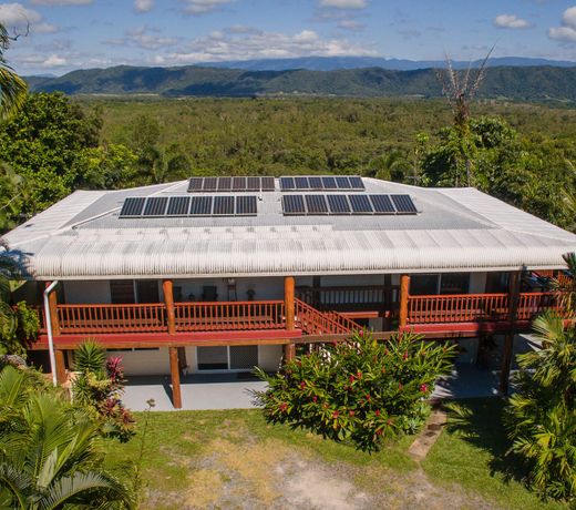 Daintree Manor B&B