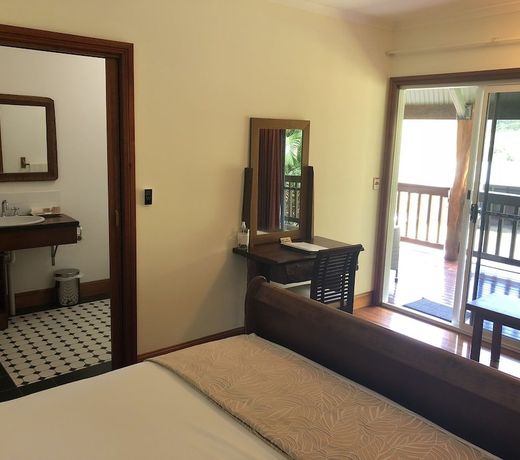 Daintree Manor B&B