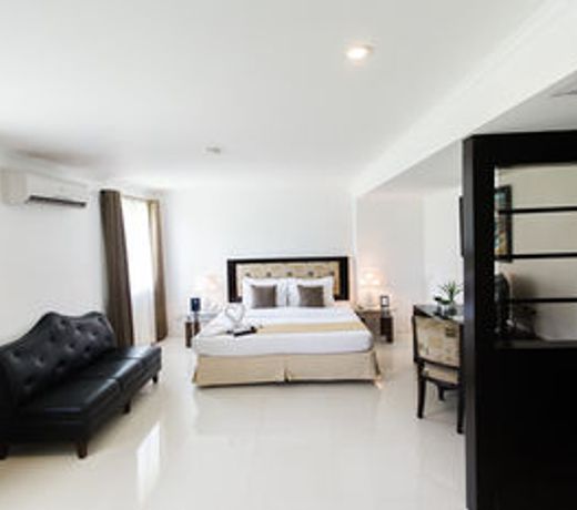 Subic Bay Peninsular Hotel