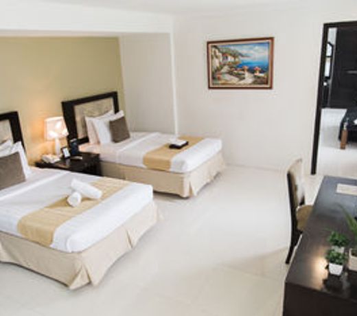 Subic Bay Peninsular Hotel