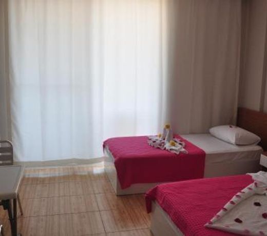 Önder Yıldız Hotel