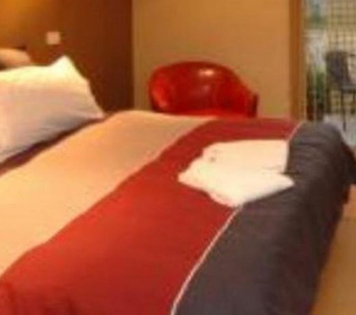 Motel Strahan