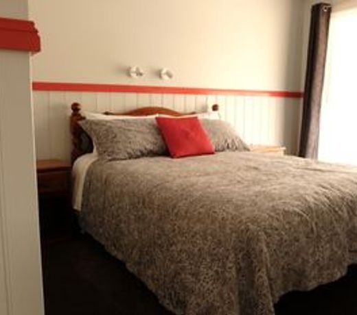 The Crays Accommodation