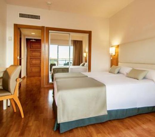 Globales Cala Viñas Adults Only 16+