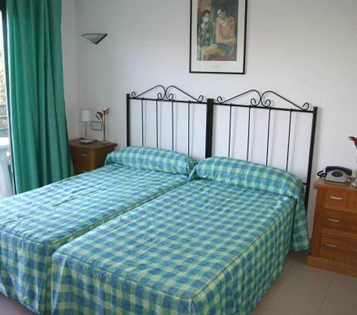 Hostal Rosales