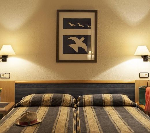 Apartamentos Paya