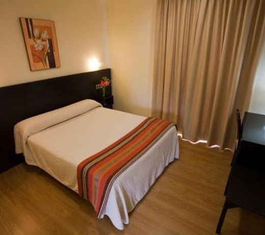 Hotel Amenal