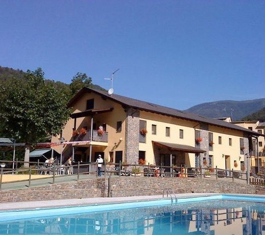 CAMPING Y APARTAMENTOS BETA