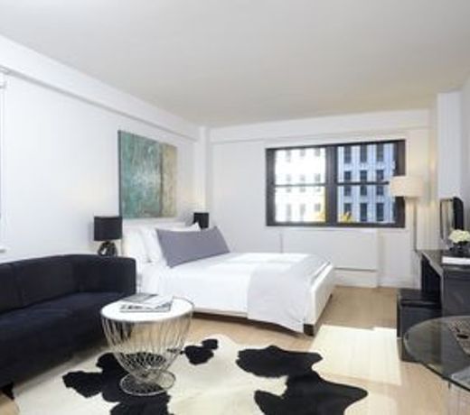 Eastgate Tower Hotel
