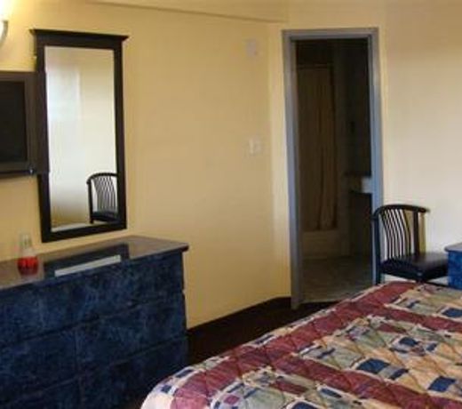 Oasis Motel in Brooklyn