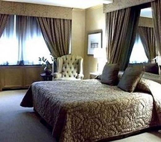 Lombardy Hotel