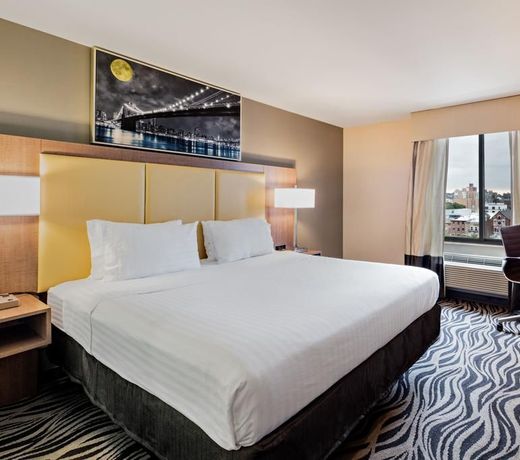 Holiday Inn Express Brooklyn, an IHG Hotel