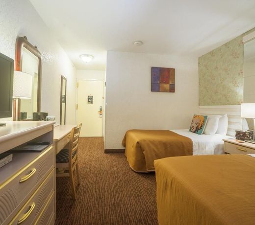 Flushing Central Hotel