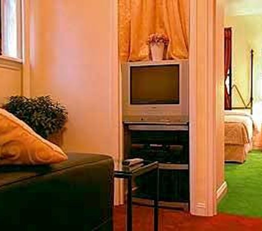 254 EAST VACATION