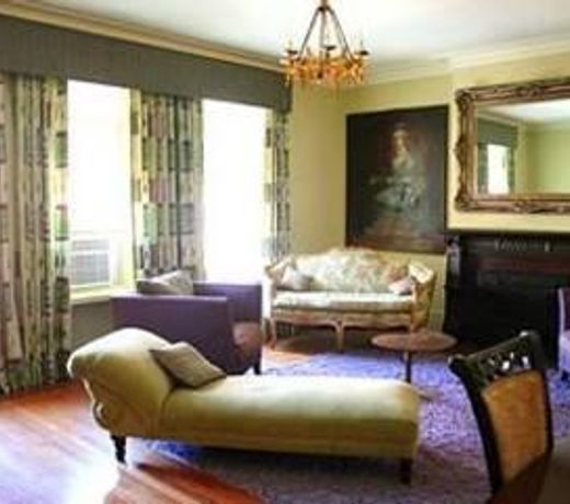 Chelsea Savoy Hotel