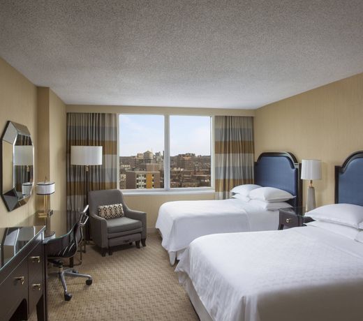 Sheraton LaGuardia East Hotel