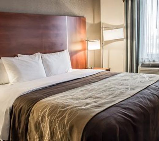 Sky Hotel Flushing/LaGuardia Airport