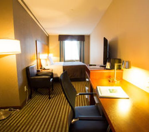 Sky Hotel Flushing/LaGuardia Airport