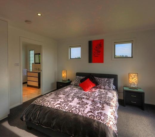 Rosebank Cottage Collection