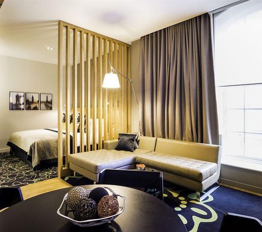 Apex Temple Court Hotel