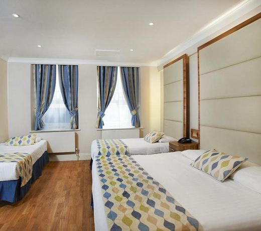 Royal Eagle Hotel