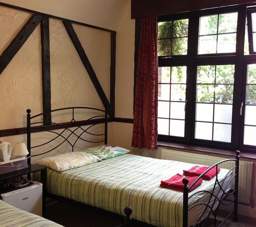 Hour Glass Hotel