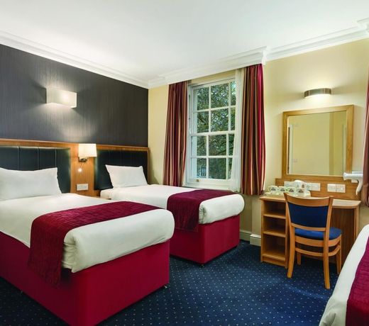 Days Inn Hyde Park