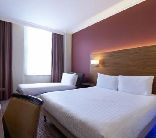 100 Queenâs Gate Hotel London, Curio Collection by Hilton