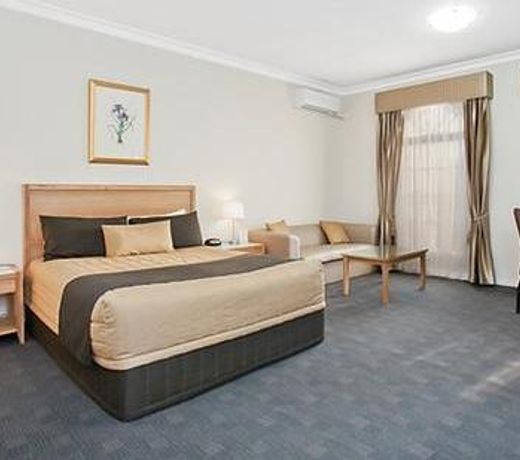 Quality Hotel Sherbourne Terrace