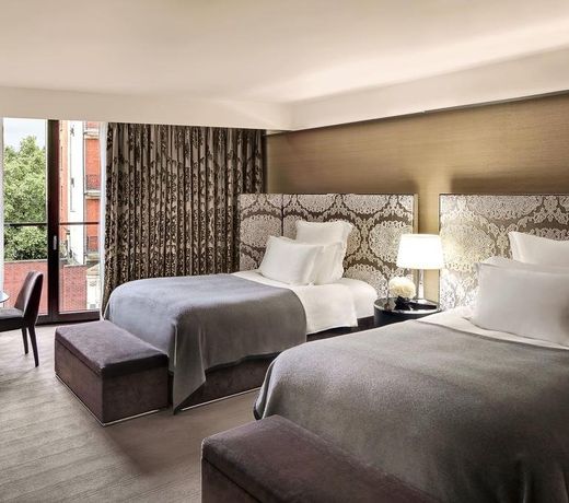 Bulgari Hotel London