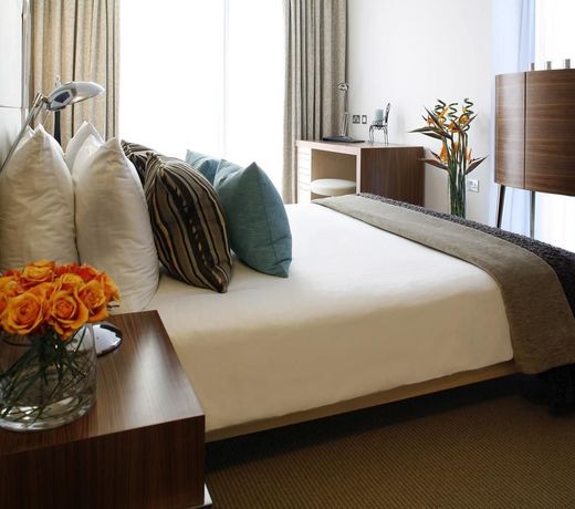 Park Plaza County Hall London