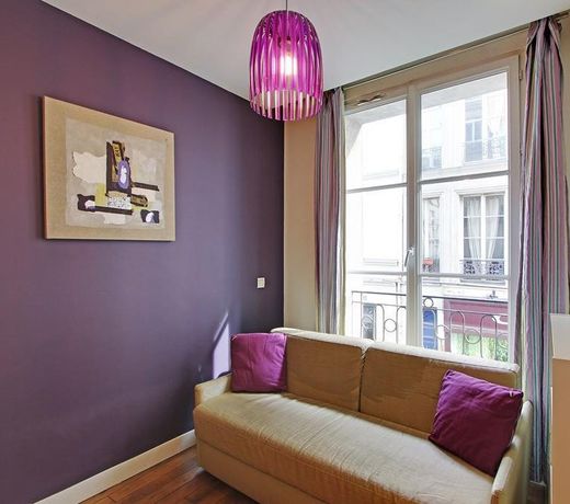 Bridgestreet Le Marais Area
